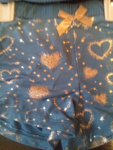 Sweet Dreams girls 3 piece blue pjs size 4 gold stars & hearts design - Picture 4 of 4