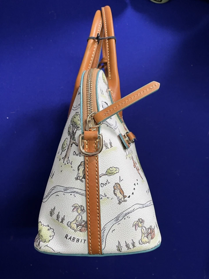 Bolso Bandolera Dooney & Bourke Pooh & Friends Winnie the Pooh 2022 Foto 3 de 4