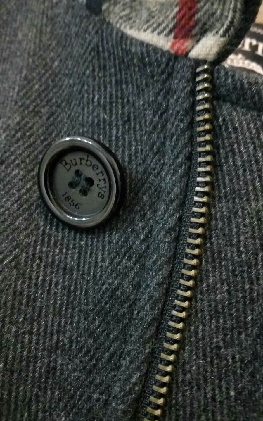 BURBERRY GIACCONE UOMO TG 52 80% LANA FODERA SHECK LANA NOVA SHECK FODERA COLORE GRIGIO ZIP c7b80d BURBERRY GIACCONE UOMO TG 52 80% LANA FODERA SHECK LANA NOVA SHECK FODERA COLORE GRIGIO ZIP c7b80d