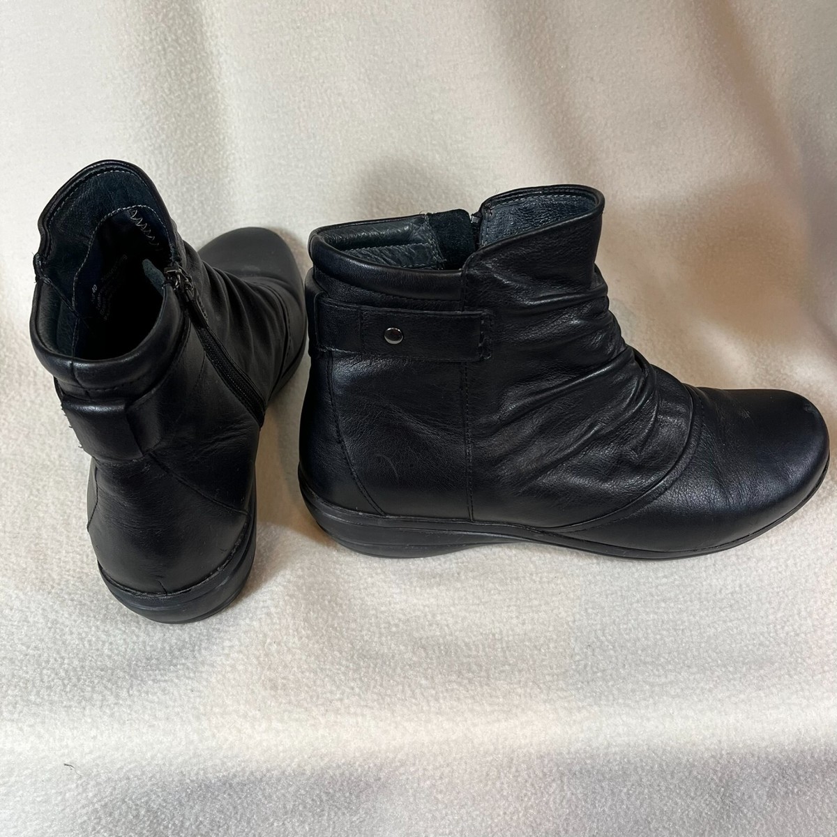 Dansko Boots Womens May Ankle Bootie Black Leather Side Zip  display picture 1
