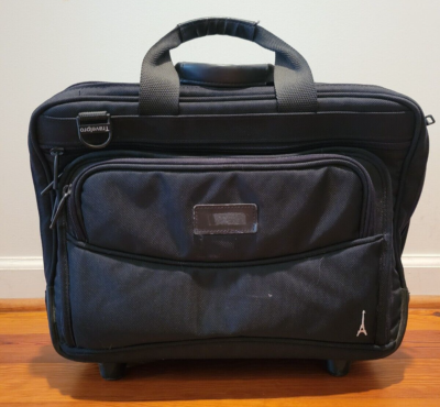 TRAVELPRO WHEELED EXPANDABLE BRIEFCASE CARRY ON LUGGAGE BUSINESS