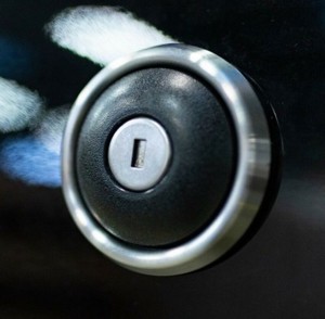 ford transit custom door lock