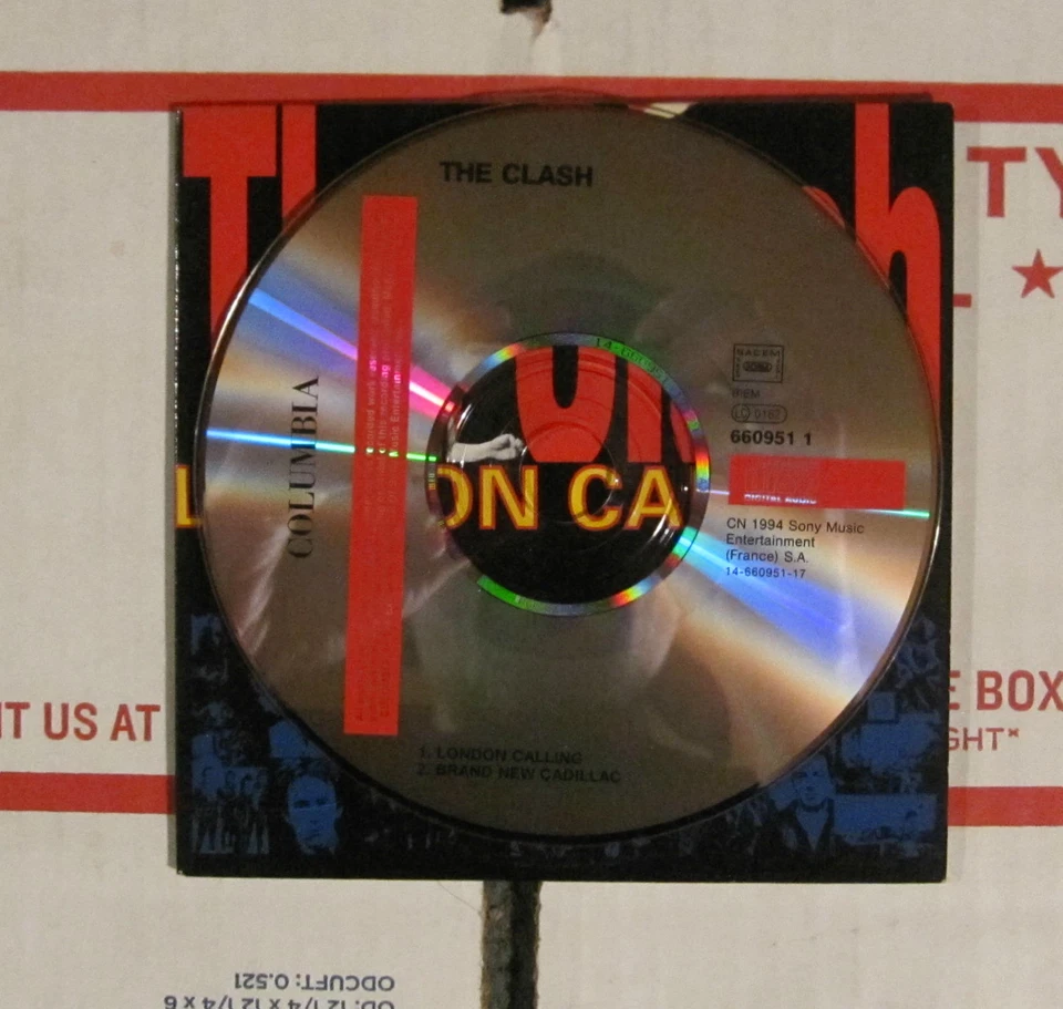 THE CLASH LONDON CALLING CD SINGLE 14-660951-17 COLUMBIA 1994 2 SONGS IMPORT  - Image 3 of 3