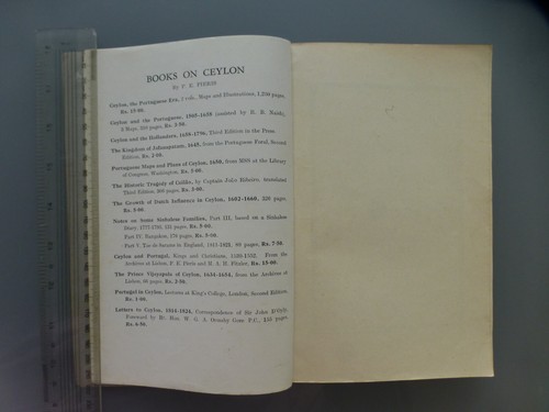 PIERIS TRI-SINHALA (1796-1815) THIRD ED. 1945 - 第 4/19 張圖片