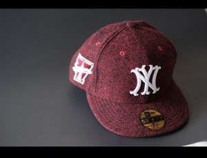 Supreme New Era World Champs NY 'Yankees' Logo Hat Red size 7 3/8