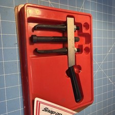 Snap-on Cj145 Steering Wheel Puller For Gm Vehicles Snap-on Cj145 Steering Wheel Puller For Gm Vehicles