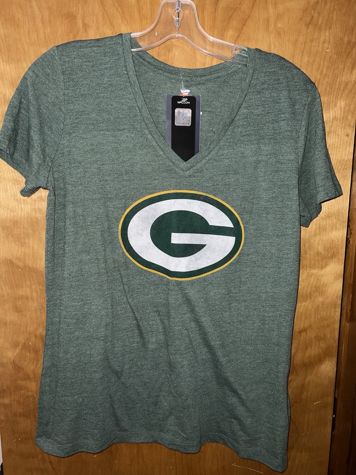 NFL Green Bay Packers Fanatics #1 Mom V-Neck T-shirt Women’s Large LG NWT