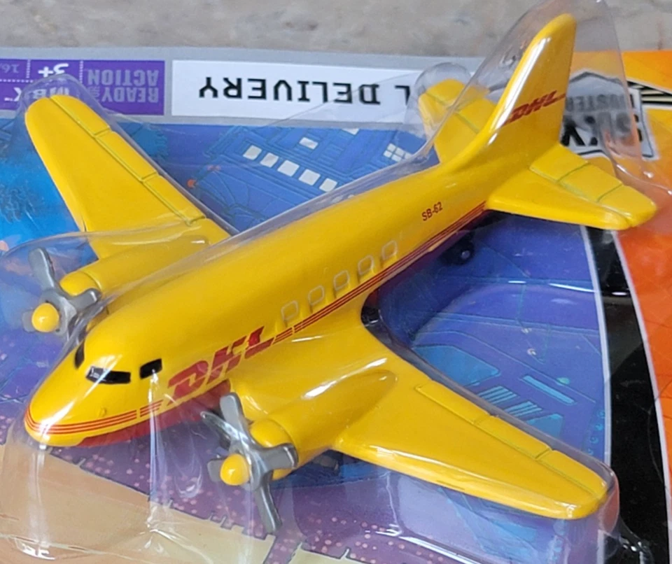 Vintage New 2006 Matchbox Sky Busters MBX Metal DHL Delivery Aircraft SB-62 NIP - Image 2 of 4