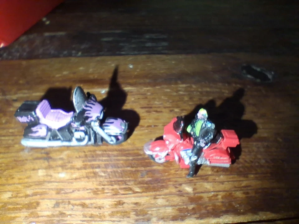 Vintage 1980s Galoob Micro Machines Race Cars & Motorcycles Lot Formula 1 - Image 3 of 4