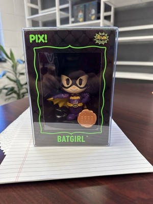 Thrilljoy Thrill Joy Pix! Batgirl LE 6666 With Case. Great Condition
