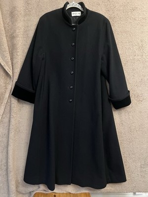 Preston & York Black 100% Wool Coat With Velvet Arm Trim Sophisticated Elegant