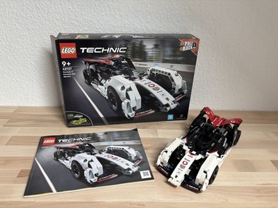 LEGO  Technic Formula E Porsche 99X Electric / Set 42137 | Used