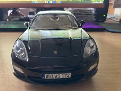 Norev 187613 Porsche Panamera S Bj.2009 1:18
