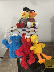Kaws Sesame Street | eBay Kaws Sesame Street | eBay