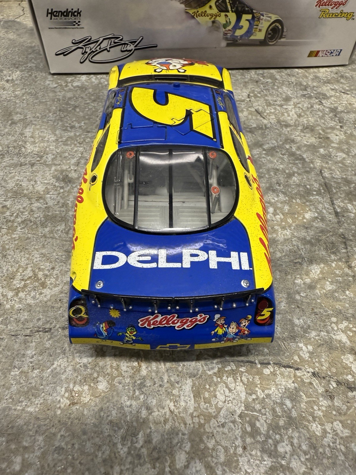 Picture 4 of 5