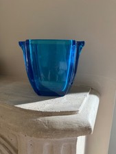 Vase vintage en verre bleu