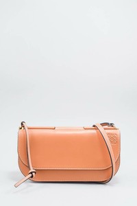 gate pochette