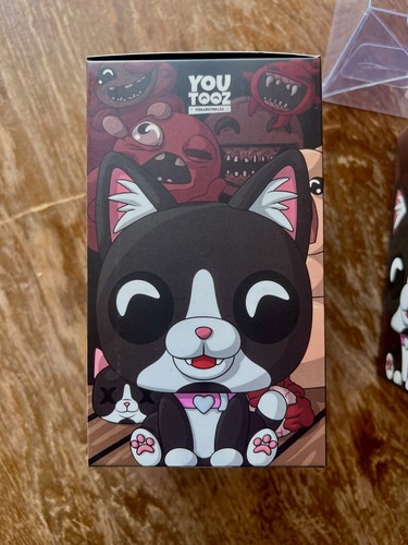 Figurine vinyl figure Youtooz - The binding of isaac Guppy avec carte four souls - Imagen 5 de 6
