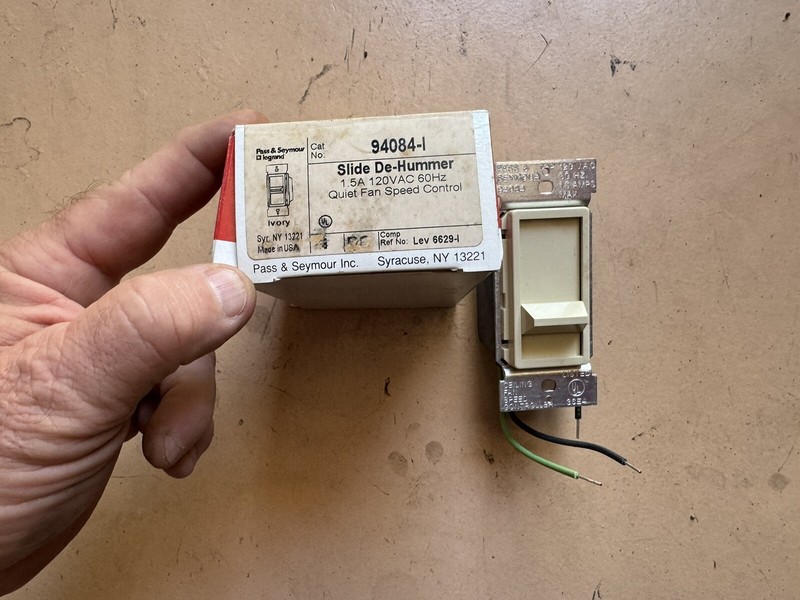 Pass And Seymour Switch, 94084-1