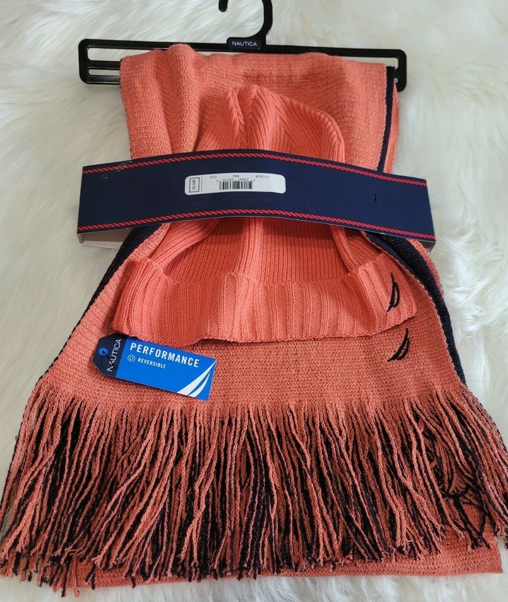 NWT NAUTICA Women's piece Set HAT SCARF REVERSIBLE SET