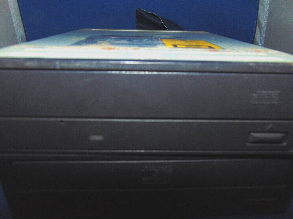 CD-ROM DRIVE Model LTN-486S & CD REWRITABLE MODEL # SW-252 - Image 4 of 4