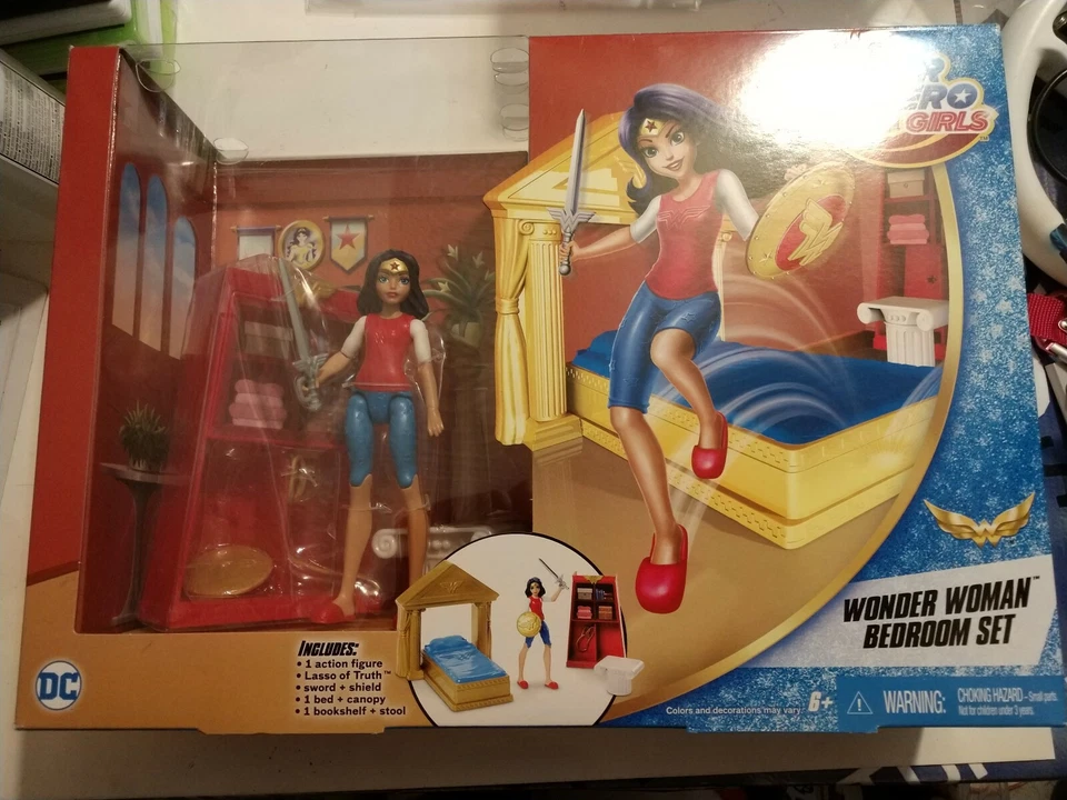 Juego de figuras de acción Super Hero Girls Wonder Woman DC 1984 juego Foto 2 de 4