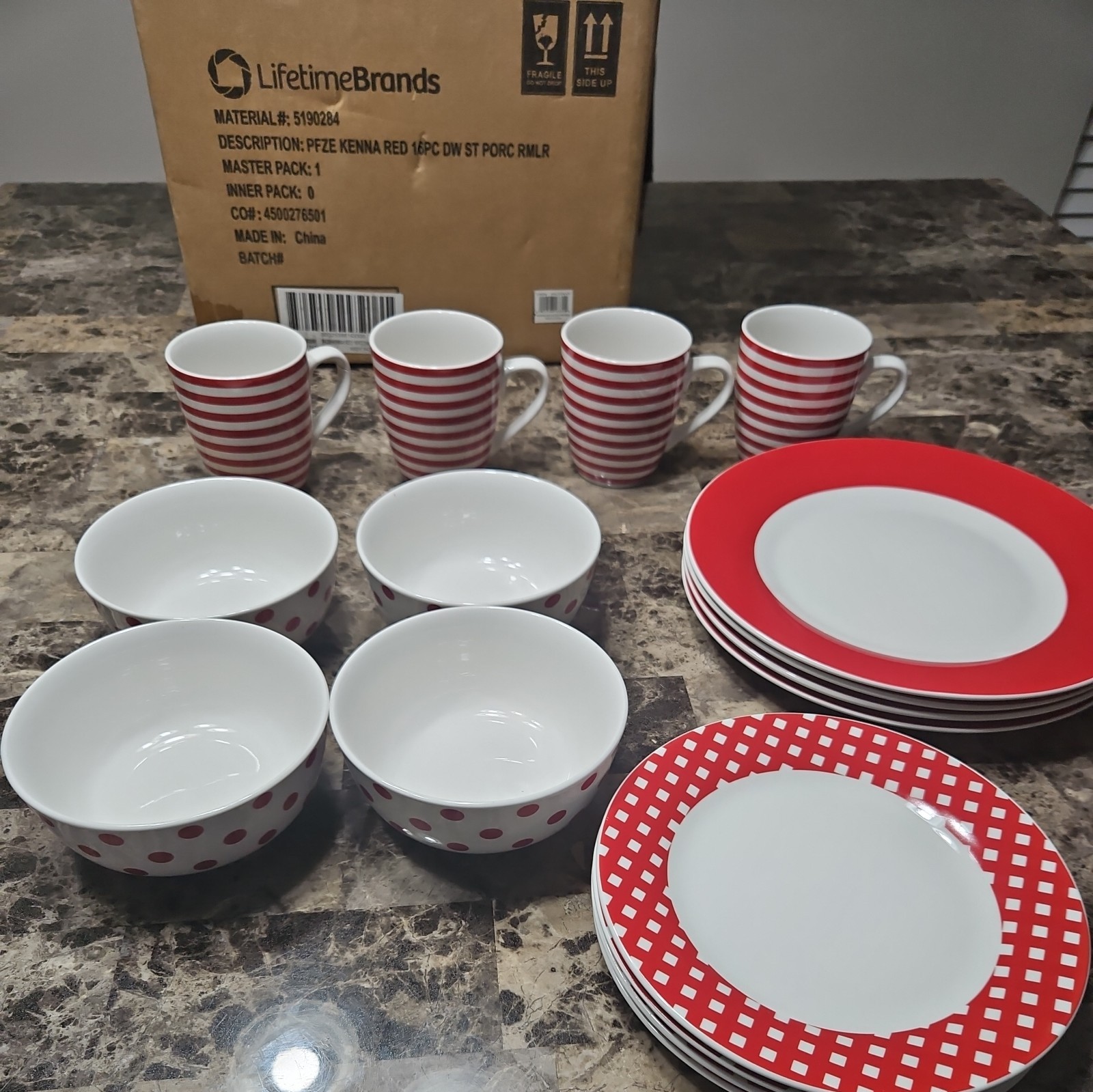 Kenna Red 16-Piece Porcelain Dinnerware Set, Service for 4