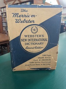 1946 Websters New International Dictionary English Language 2nd Edition Marbled