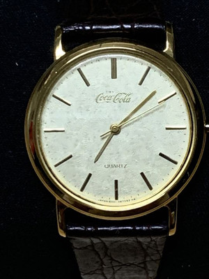 Citizen Coca-Cola Analog Quartz Men Watches Rare Vintage 019613714