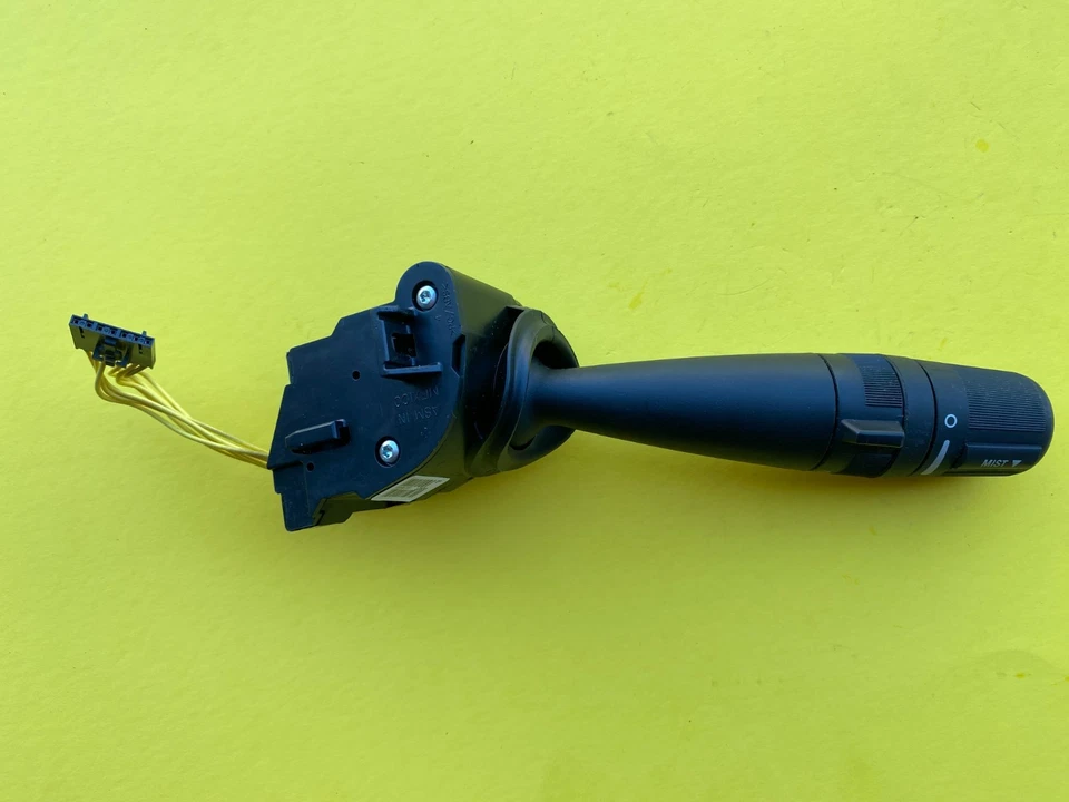 Jeep Patriot 2007-2017 conjunto de interruptor de control de limpiaparabrisas OEM 214867207 Foto 4 de 4