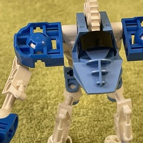 LEGO Throwbot / Slizer Figure 8501 -“ SKI / ICE “ Complete Build Except NO Disc