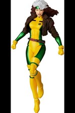 MAFEX (No. 242): X-Men - Rogue - Comic Ver [M...