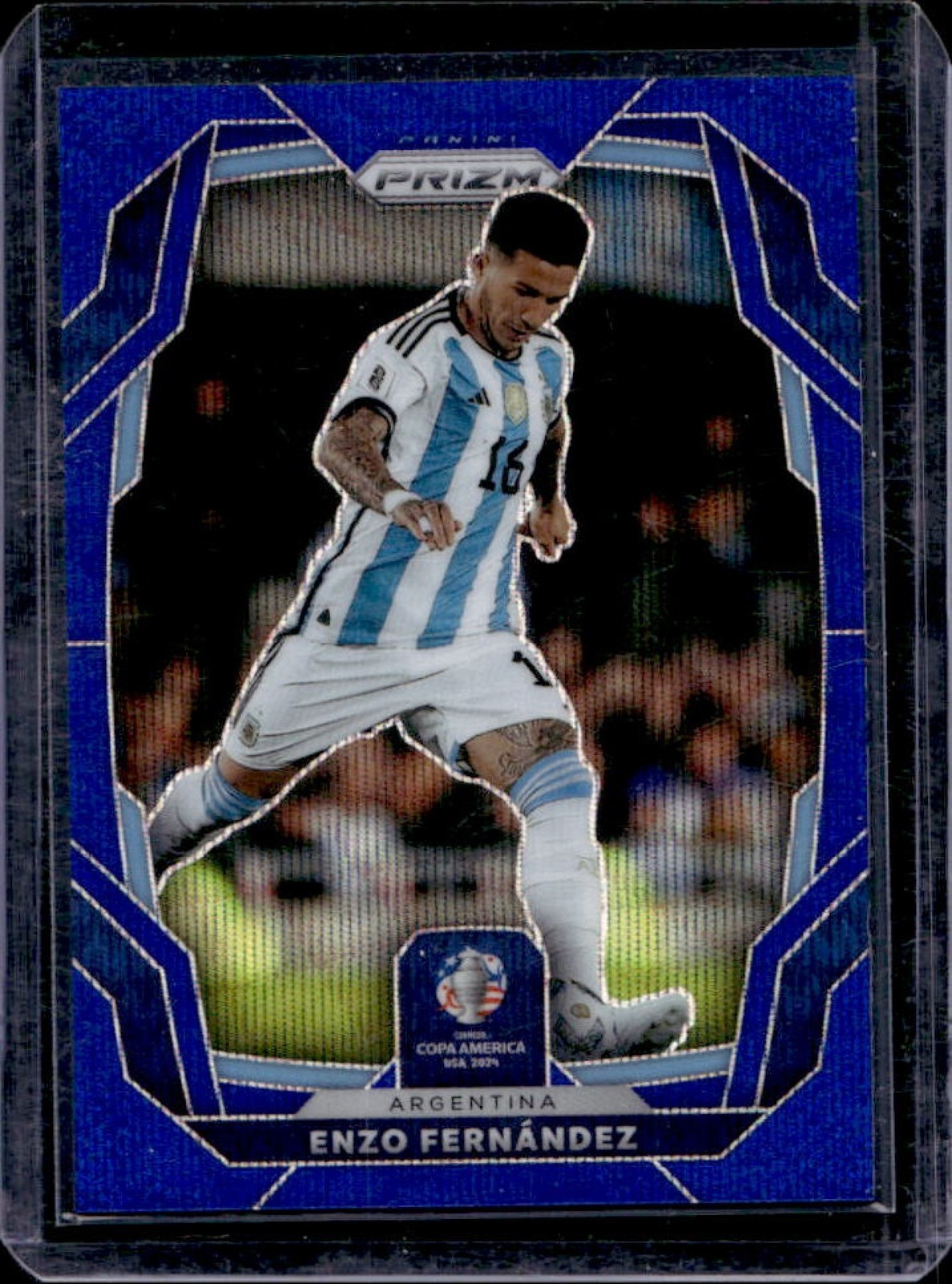 2024-25 Panini Prizm Copa America Enzo Fernandez Blue Wave #/199 Argentina