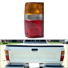Rear Left Lamp Tail Light Brake Light For Toyota Pickup Hilux 1989-1995