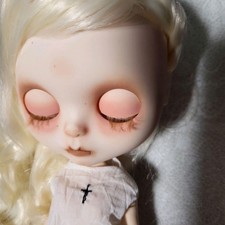 Custom Icy Doll Artist