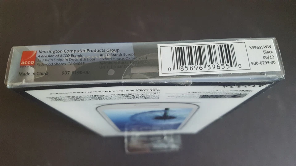 Kensington K39655WW Black Soft Cell Phone Case for Samsung Galaxy S III  - Image 4 of 4