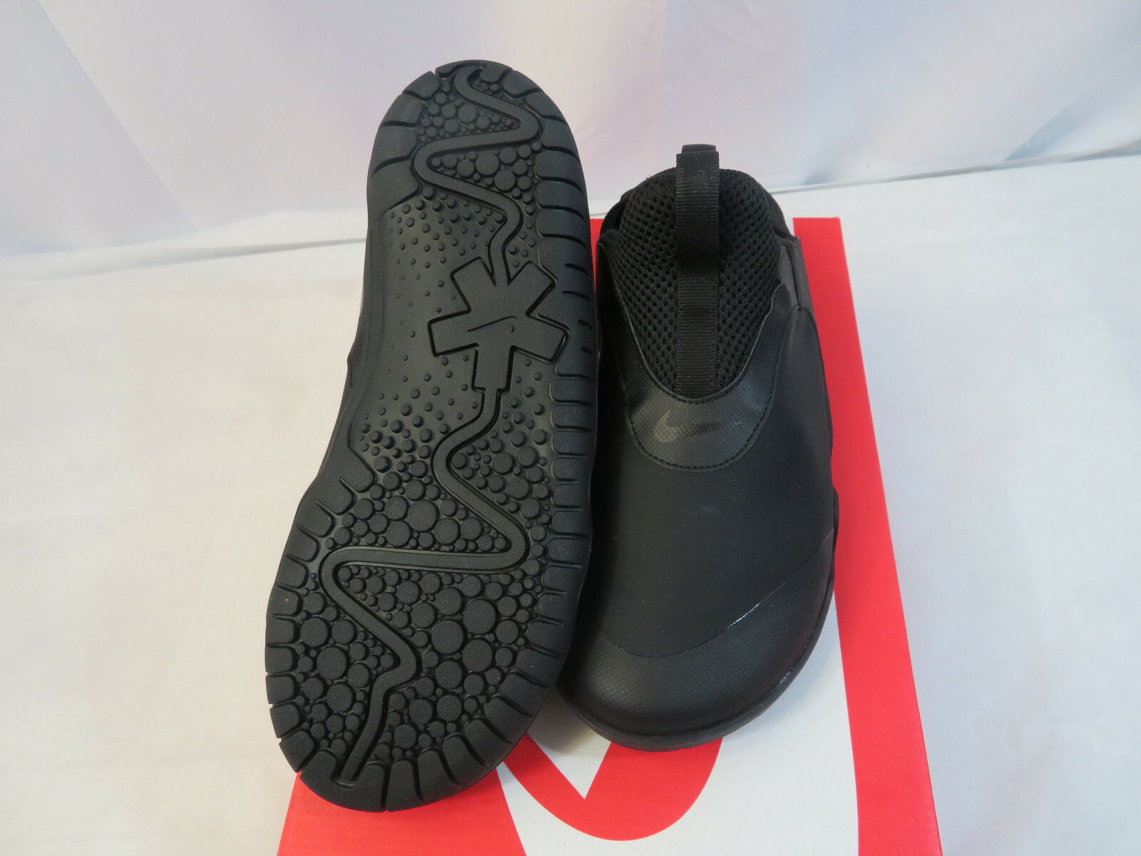 air zoom pulse triple black