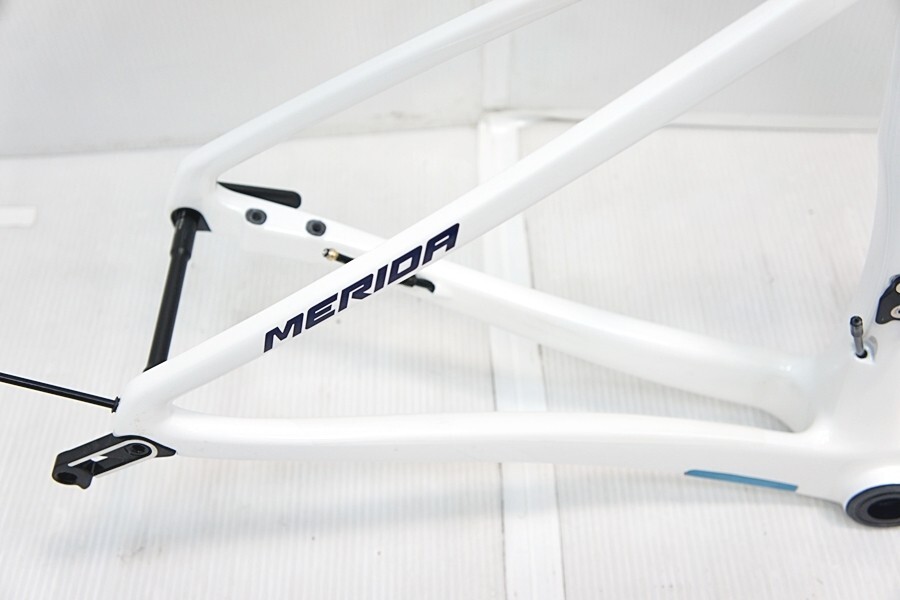 MERIDA SCULTURA 4000 2024 Carbon Frame Set Size XS | eBay