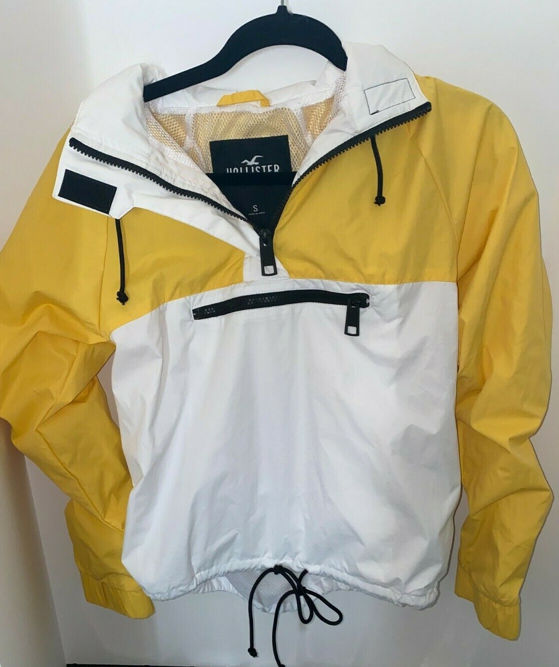 Hollister Womens Pullover Jacket 