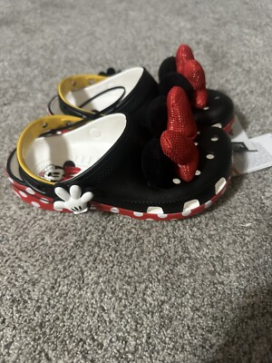 Crocs Disney Minnie Mouse Classic Platform Clog Unisex BRAND NEW
