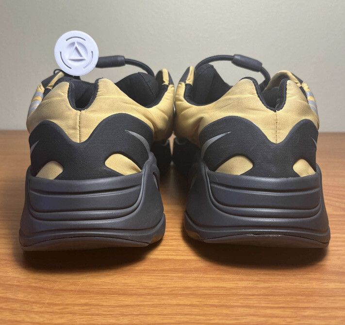 Adidas Yeezy Boost 700 MNVN Honey Flux Size 10.5 Sneakers