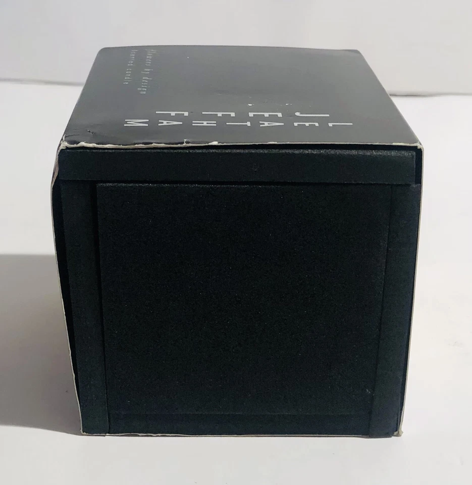 Jeff Leatham for White Barn Flowers By Design Candle White Arum New In Box - Image 3 of 4