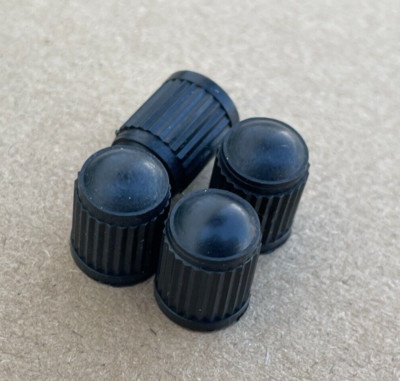 4 neue Vauxhall (Opel) RDKS Reifendrucksensor Ventil Staubkappen Ventilschaftkappen schwarz