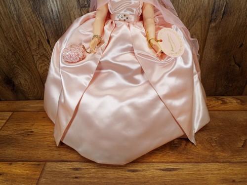 Vintage Madame Alexander "MADAME ALEXANDER" No Box - Picture 5 of 7