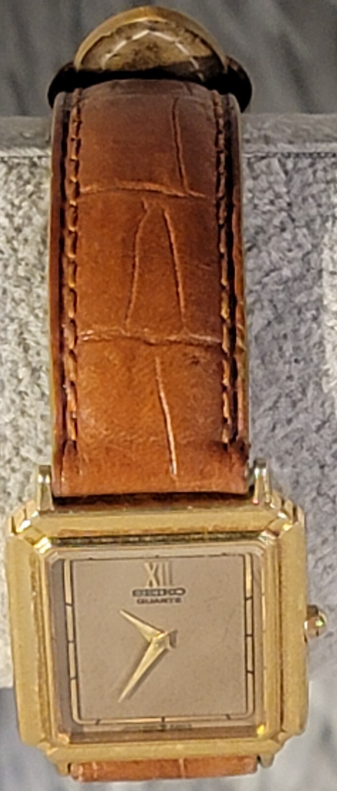 SEIKO Brown Face Gold Case Rectangular watch Genu… - image 7