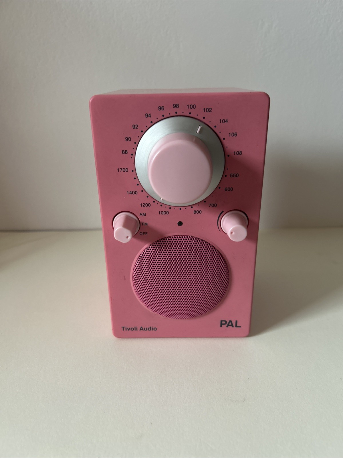 Tivoli Audio PAL BT Bluetooth AM/FM Portable Radio & Speaker (Pink)