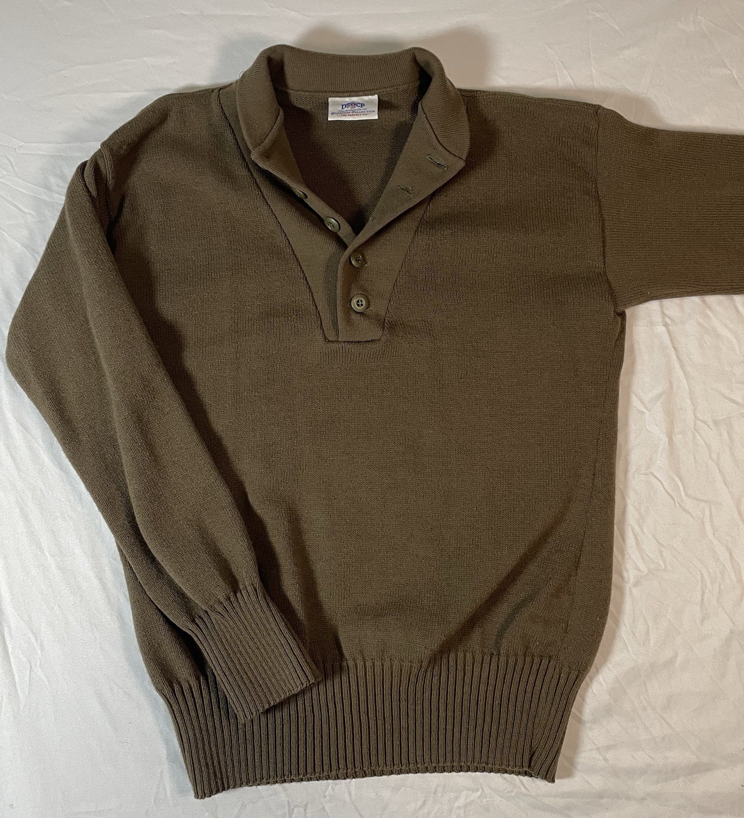 Vintage US Army DSCP Garrison Collection Henley Sweater XL Brown Knit Gorpcore