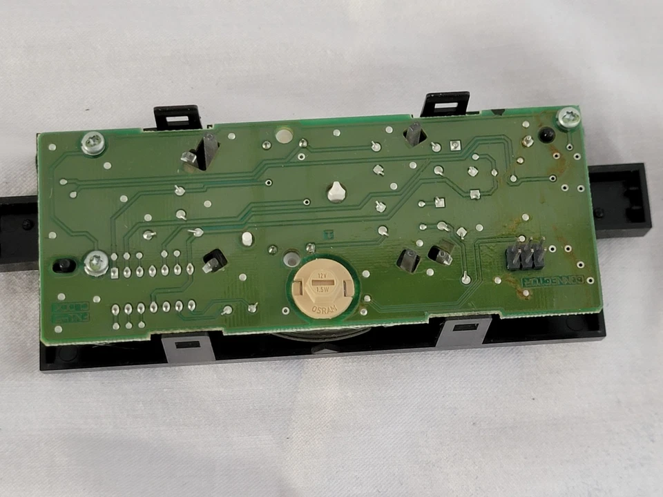 2008 Lincoln Town Car OEM Clock New Light - Image 3 of 4