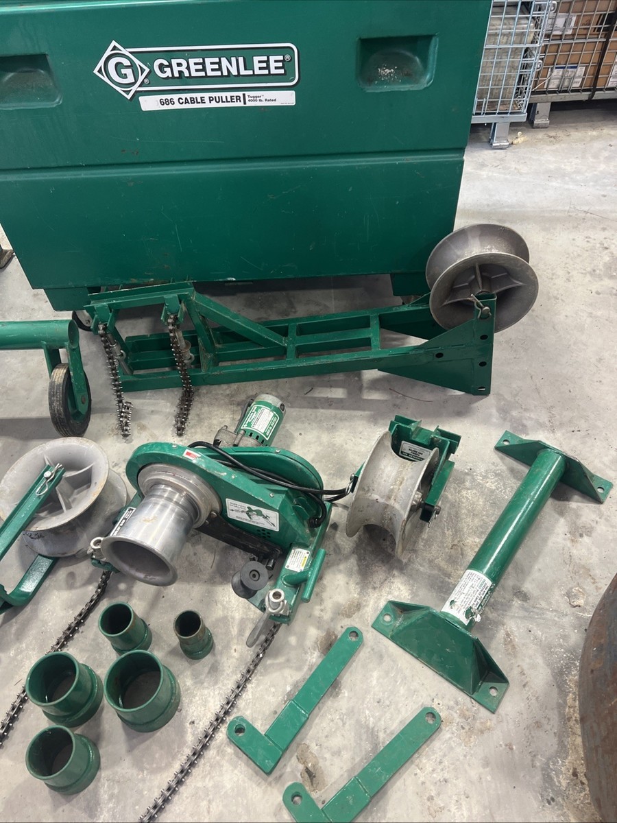 CLEAN! Greenlee 686 640 4000 LBS Tugger Cable Puller Set Wire 6001