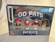 Little People x NFL Collector Set New England Patriots Fisher Price NE Pats 🇺🇸